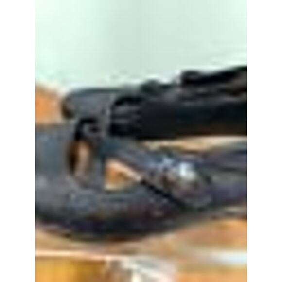 Cobb Hill Crossover Straps, Leather Flats, Size 7.5, Black - Picture 5 of 6